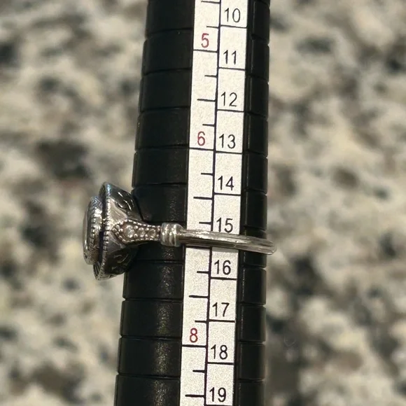 Contessa Di Capri Sterling Silver Ring SIZE 7 - Picture 3 of 9